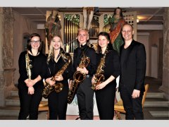 Trotz ihres jugendlichen Alters boten die Mitglieder des Ensembles "Quadro Saxo" beim Konzert unter dem Motto "Keine Angst vor Klassik" eine...
