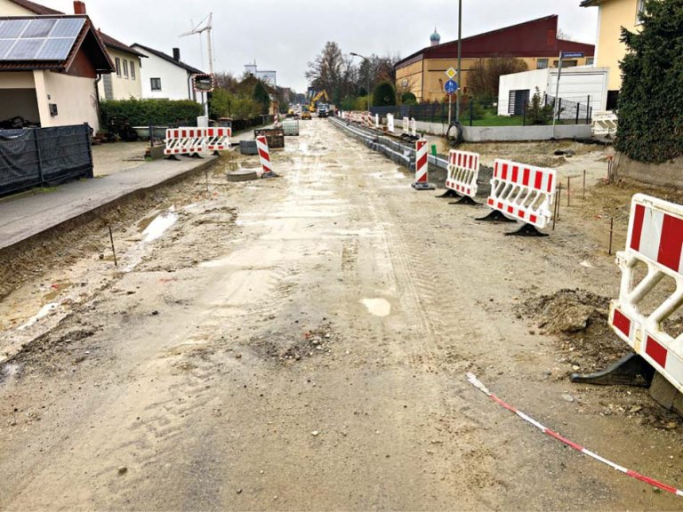 Sanierung der Frontenhausener Straße schreitet fort